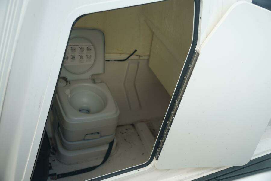 22ft Trophy Yacht For Sale