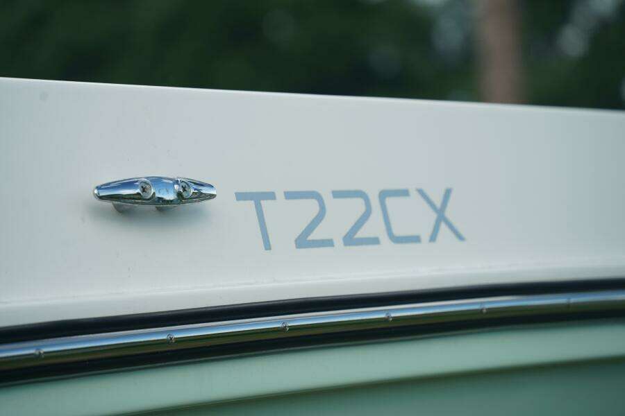 22ft Trophy Yacht For Sale