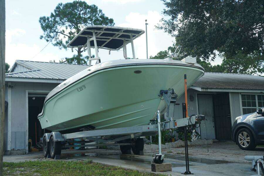 22ft Trophy Yacht For Sale
