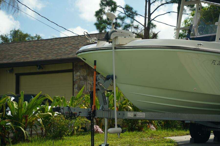 22ft Trophy Yacht For Sale