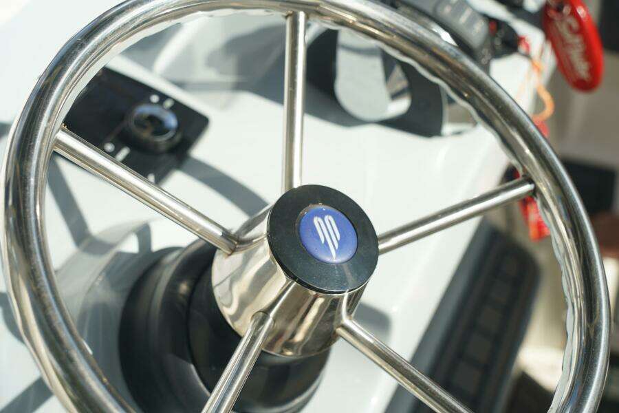 22ft Trophy Yacht For Sale