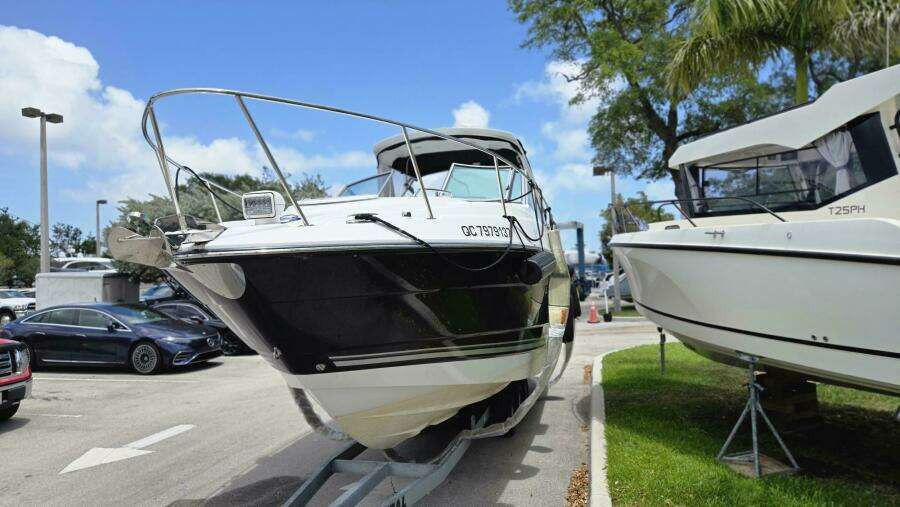 29ft Monterey Yacht For Sale