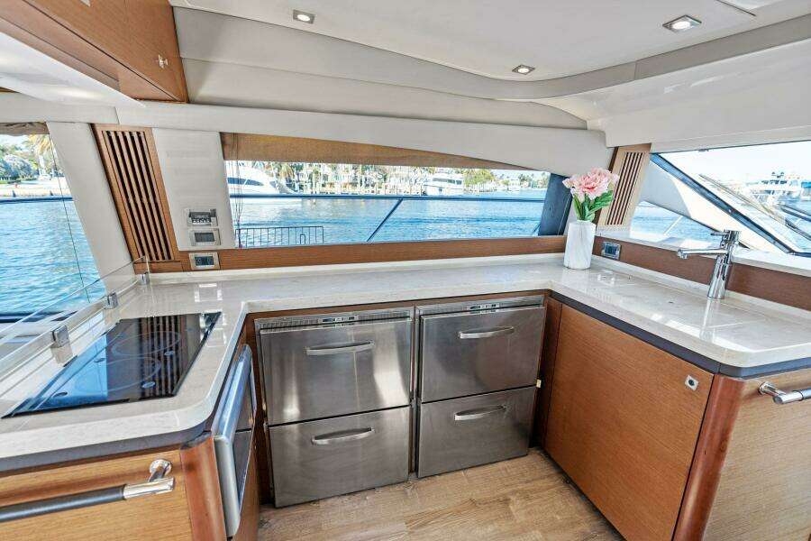 Guilty Pleasure 51ft Sea Ray Yacht For Sale