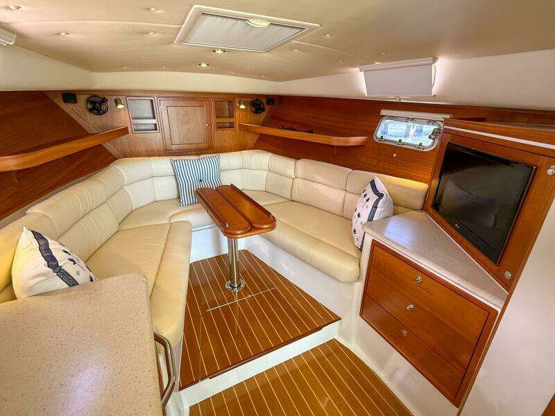MONCRI 36ft MJM Yacht For Sale