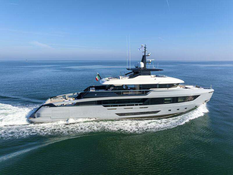 OCEAN KING DOGE 400 132ft Ocean King Yacht For Sale