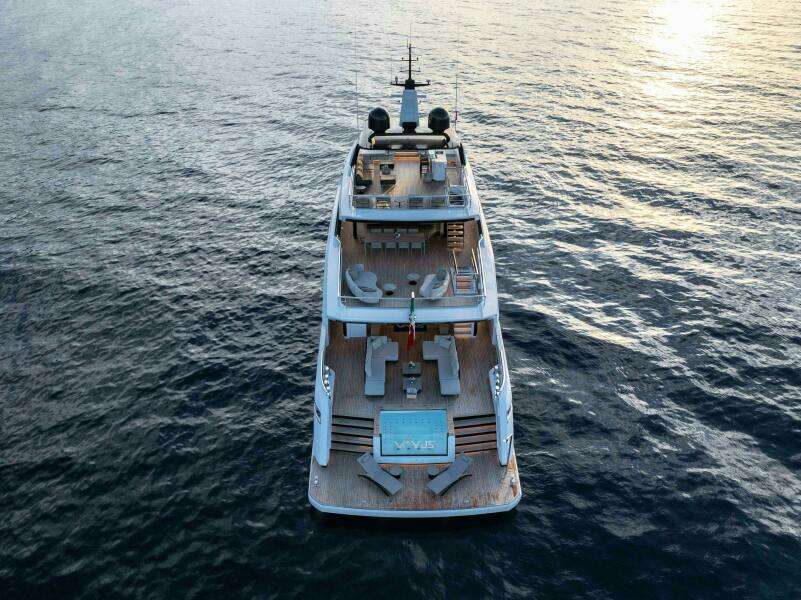 OCEAN KING DUCALE 120 118ft Ocean King Yacht For Sale