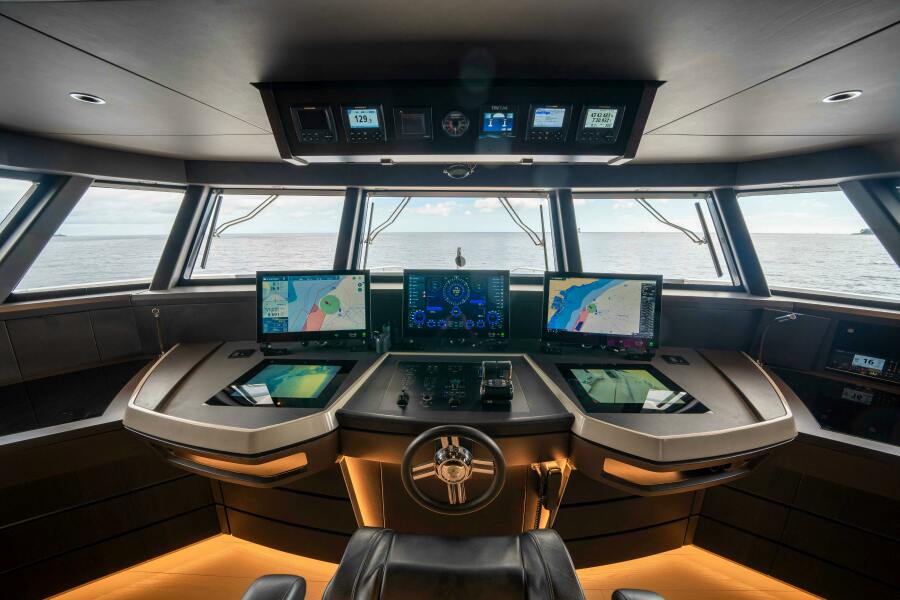 118' 2028 Ocean King DUCALE 120