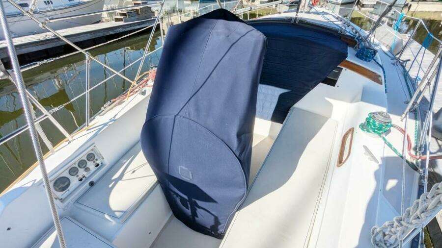 Falkor 30ft Catalina Yacht For Sale