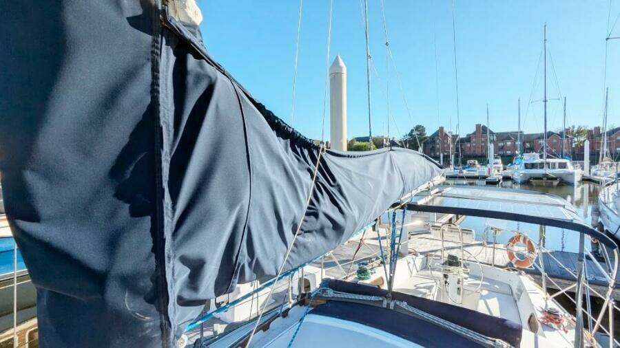 Falkor 30ft Catalina Yacht For Sale