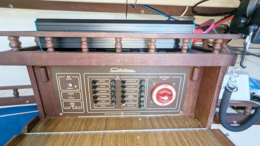 1984 Catalina 30