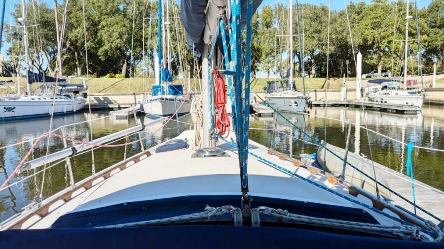 1984 Catalina 30