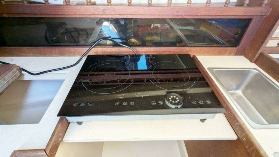 Falkor 30ft Catalina Yacht For Sale