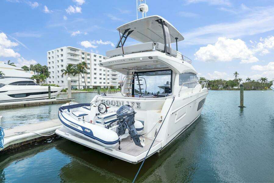 2024 Prestige 460 Fly- GOODLIFE-Tender