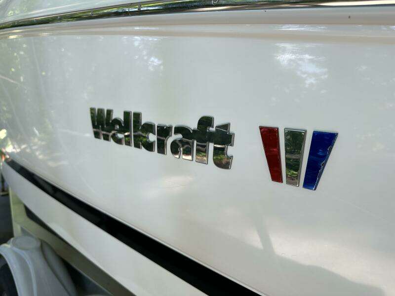 23ft Wellcraft Yacht For Sale