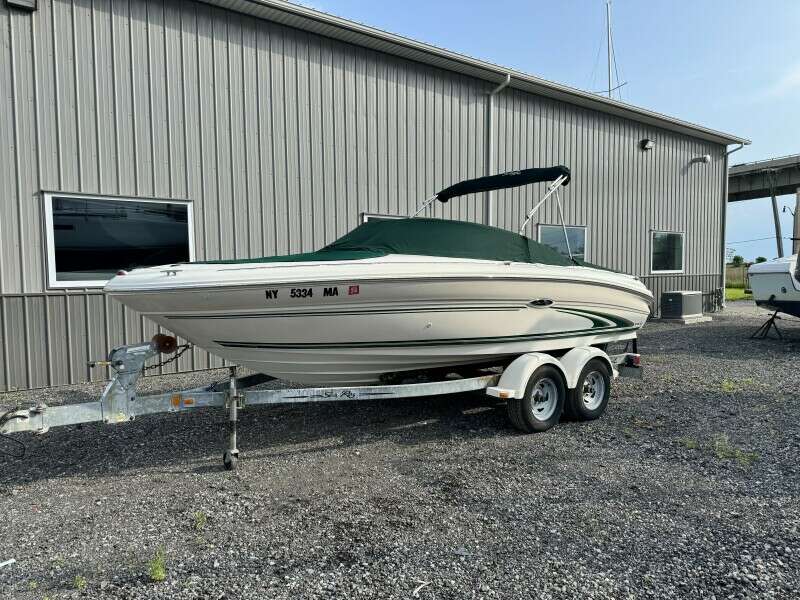 19ft Sea Ray Yacht For Sale