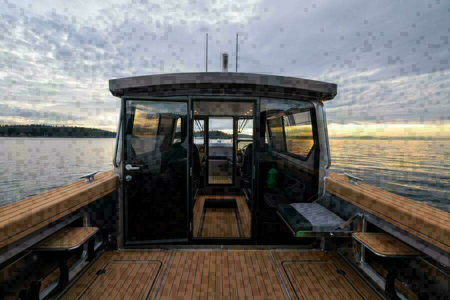 Brown Ultra Deck