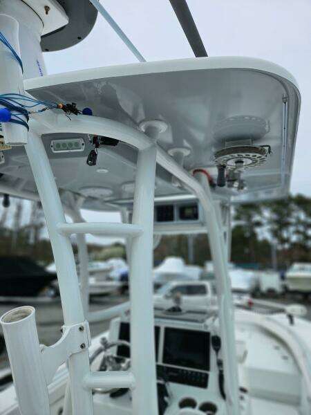 2016 Yellowfin 26 Hybrid Power 9791908 978171999 0 130520250612 36