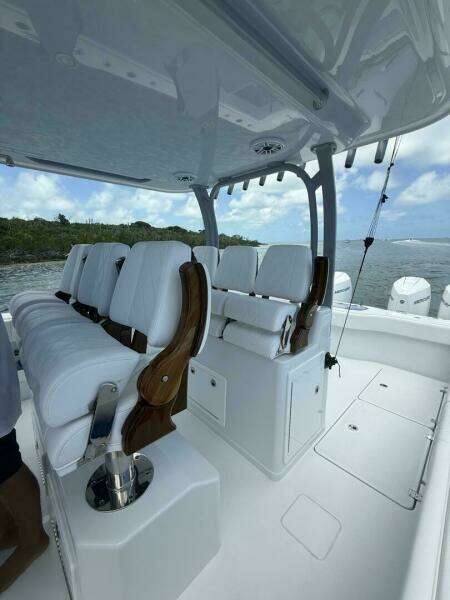 38ft Freeman Yacht For Sale