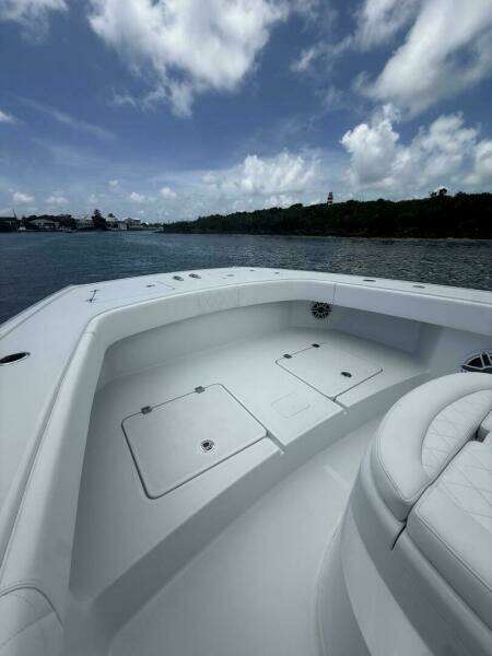 38ft Freeman Yacht For Sale