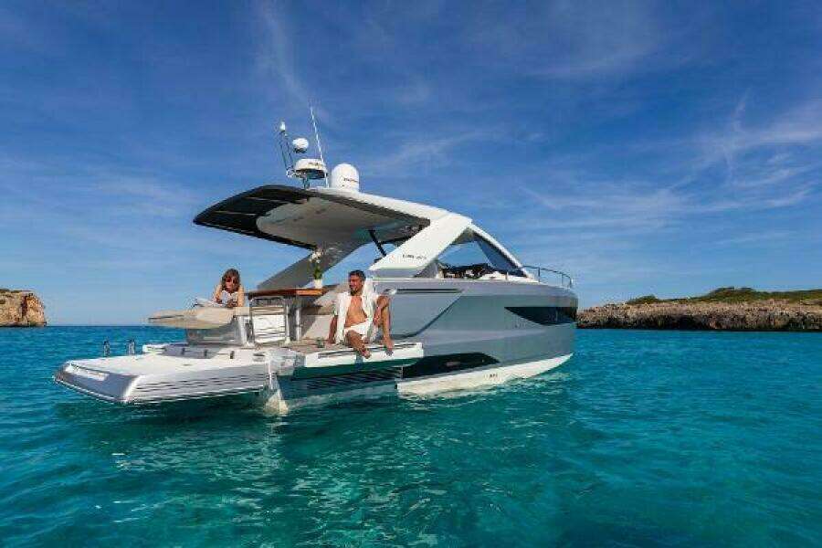 38ft Jeanneau Yacht For Sale