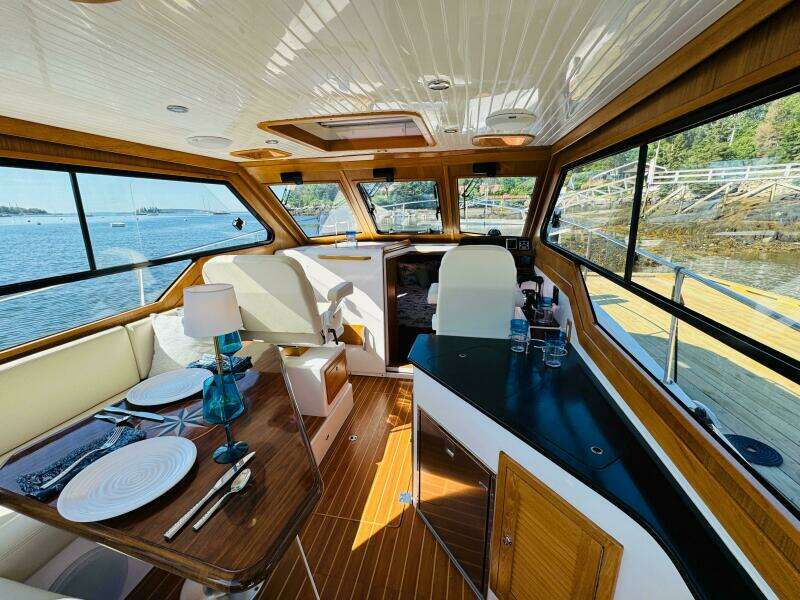 34ft True North Yacht For Sale