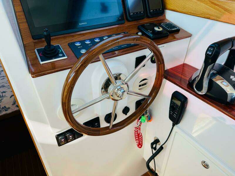 34ft True North Yacht For Sale