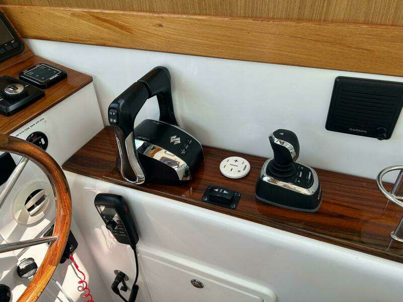 34ft True North Yacht For Sale
