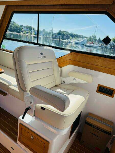 34ft True North Yacht For Sale