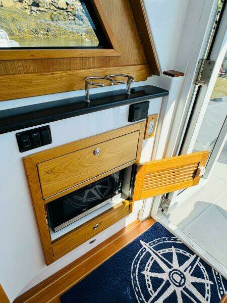 34ft True North Yacht For Sale