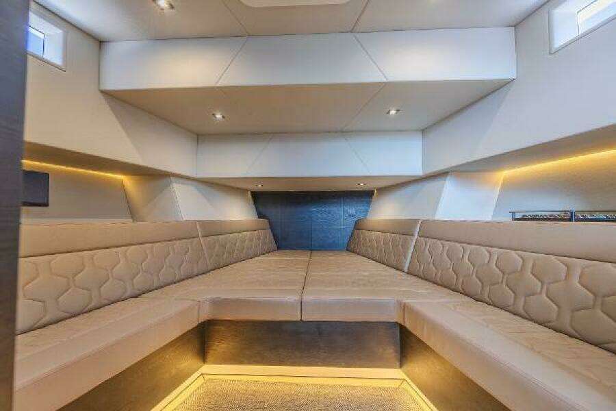 Moonshot 58ft Vanquish Yachts Yacht For Sale