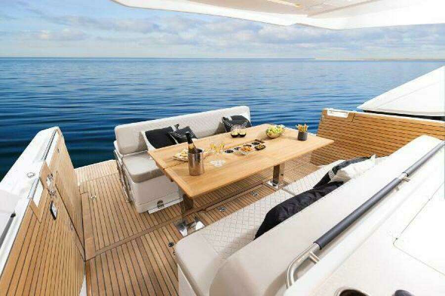 44ft Jeanneau Yacht For Sale