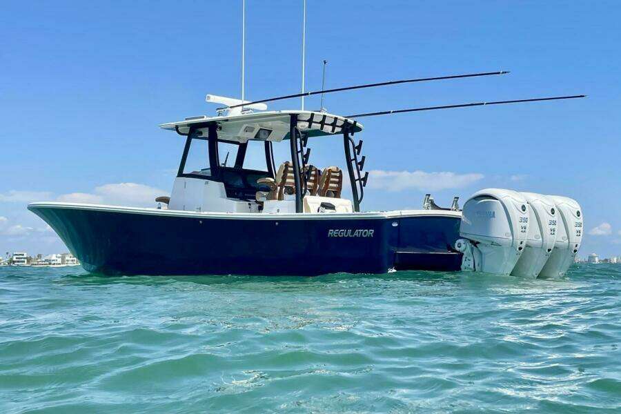 35ft Regulator Yacht For Sale