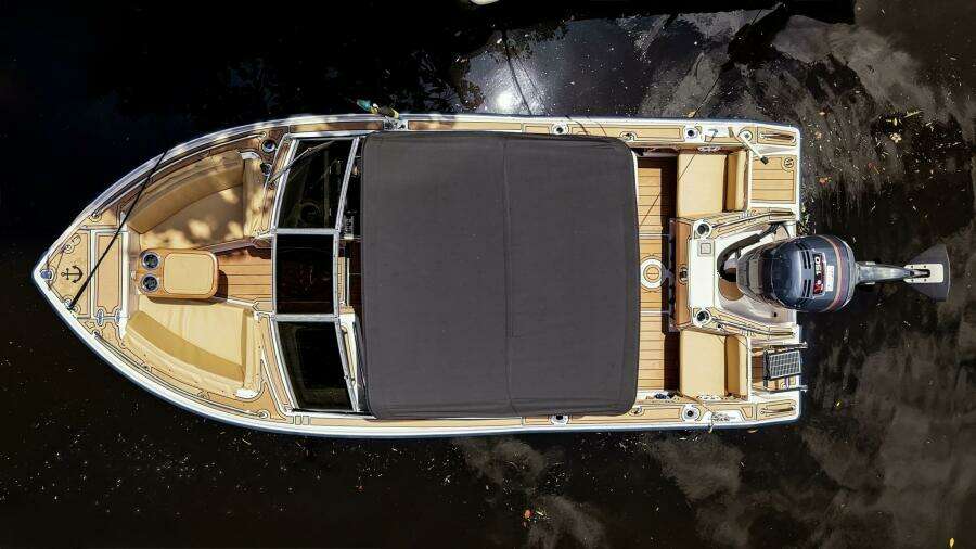 19ft Grady White Yacht For Sale