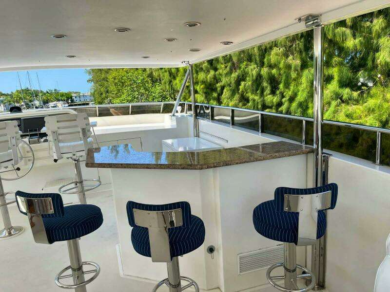 SANCTUARY 100ft Hargrave Yacht For Sale