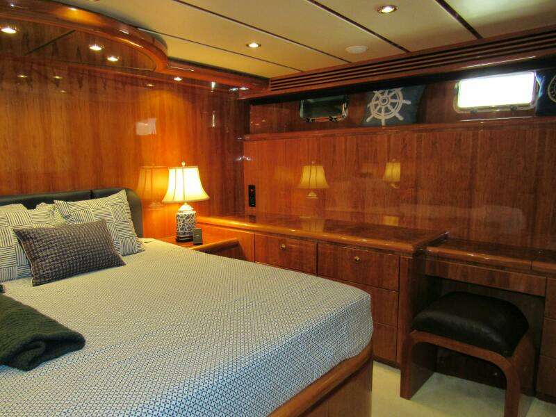 SANCTUARY 100ft Hargrave Yacht For Sale