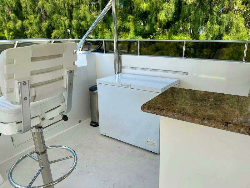 SANCTUARY 100ft Hargrave Yacht For Sale