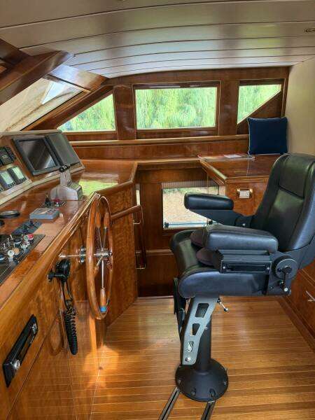 SANCTUARY 100ft Hargrave Yacht For Sale