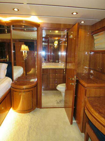 SANCTUARY 100ft Hargrave Yacht For Sale