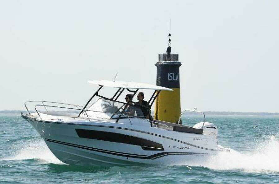 26ft Jeanneau Yacht For Sale