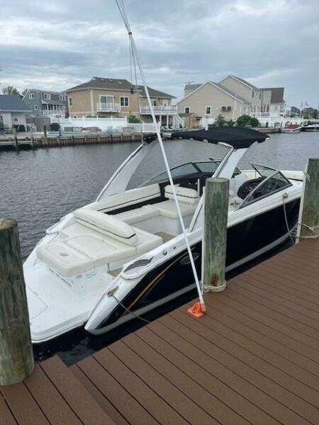 27ft Cobalt Yacht For Sale
