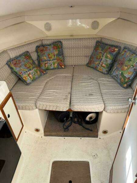 FISH TALES II 28ft Albin Yacht For Sale