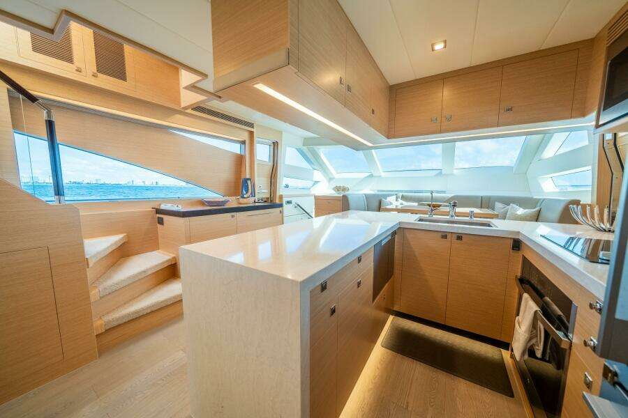Journey 84ft Horizon Yacht For Sale