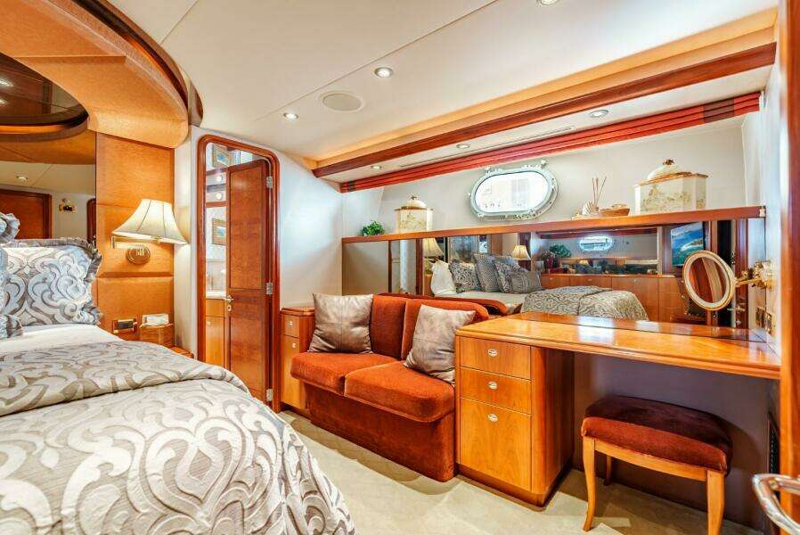 SNOWBORED 106ft Westport Yacht For Sale