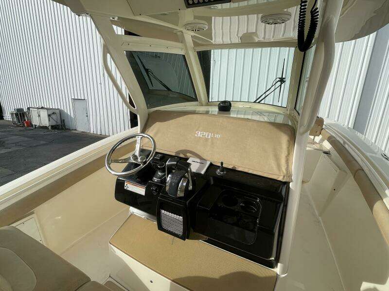 32ft Scout Yacht For Sale