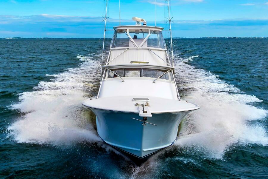 2008 CUSTOM CAROLINA 42 Express — 2008 Custom Carolina 42 Express Power 9793884 978247871 0 140520251137 5