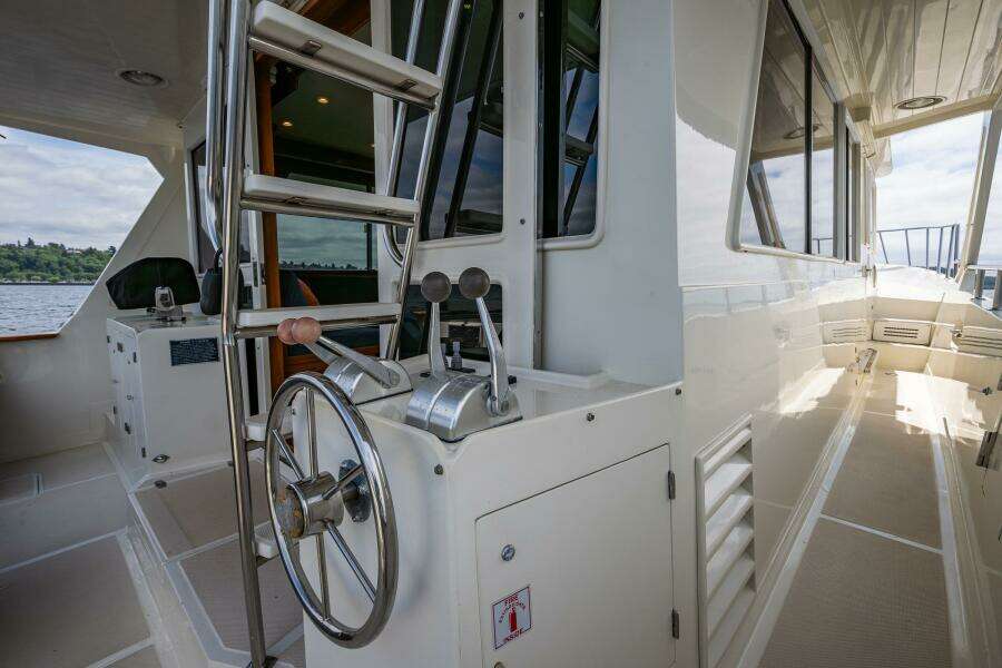 52ft Offshore Yachts Yacht For Sale