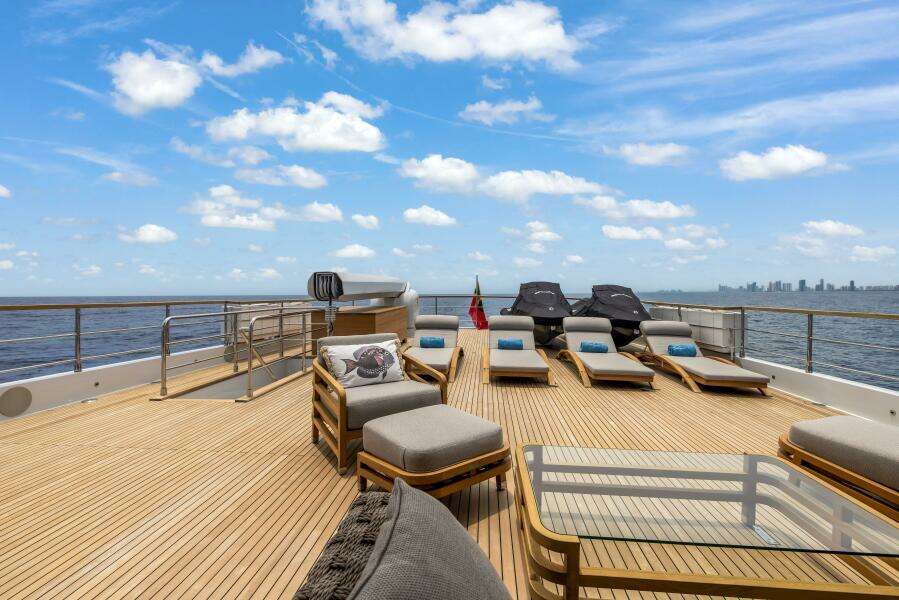 EVELYN P 121ft Numarine Yacht For Sale