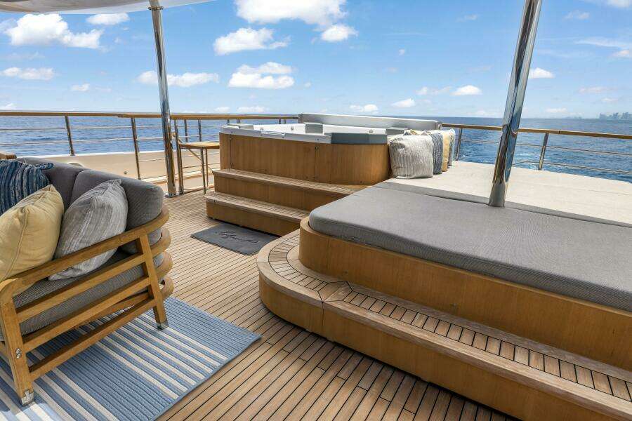 EVELYN P 121ft Numarine Yacht For Sale