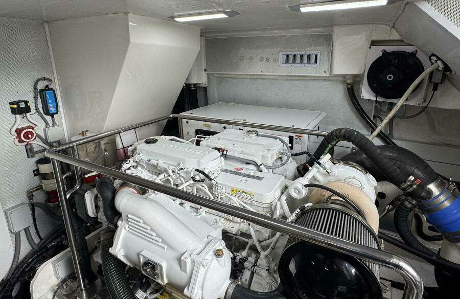 OASIS 62ft Outer Reef Trident Yacht For Sale