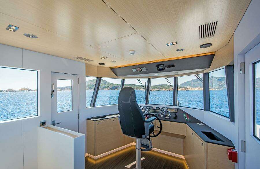 70ft Outer Reef Yachts Yacht For Sale